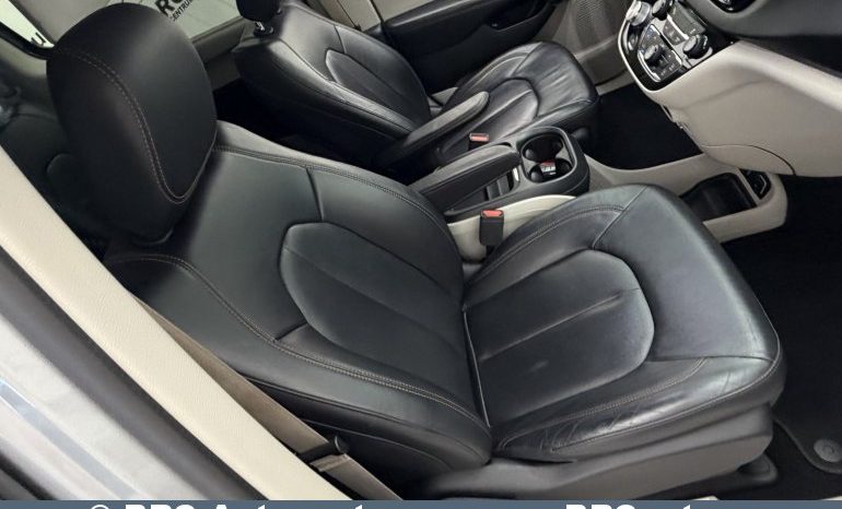 
								Chrysler Pacifica 3.6 Pentastar V6 Plug-in Automatas 2018 full									