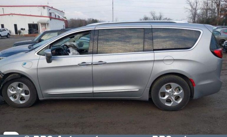 
								Chrysler Pacifica 3.6 Pentastar V6 Plug-in Automatas 2018 full									