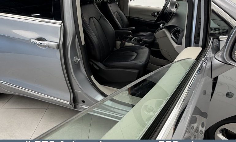 
								Chrysler Pacifica 3.6 Pentastar V6 Plug-in Automatas 2018 full									
