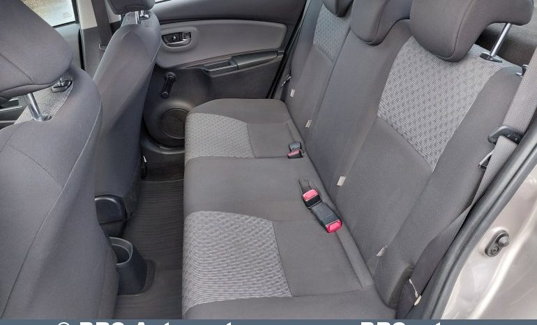 
								Toyota Yaris 1.0 VVT-i 2014 full									