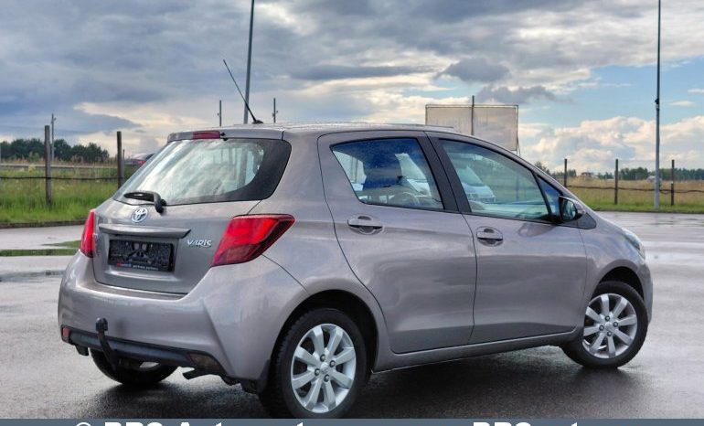 
								Toyota Yaris 1.0 VVT-i 2014 full									