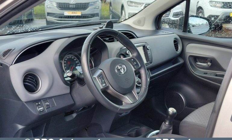 
								Toyota Yaris 1.0 VVT-i 2014 full									