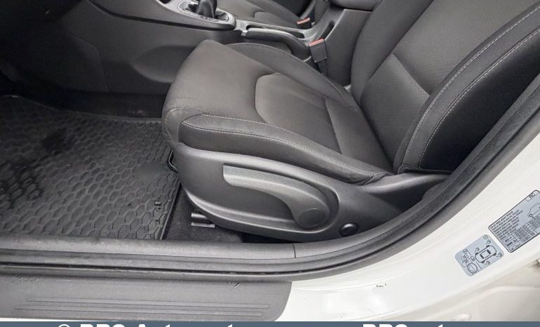 
								Hyundai i30 1.4 T-GDI 2018 full									