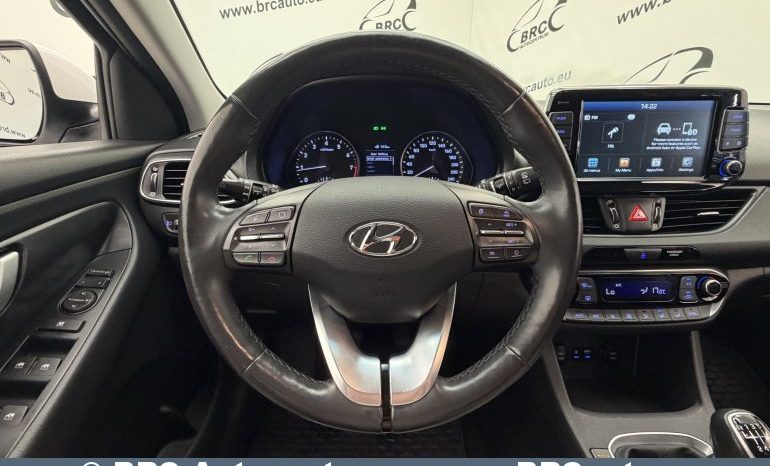 
								Hyundai i30 1.4 T-GDI 2018 full									