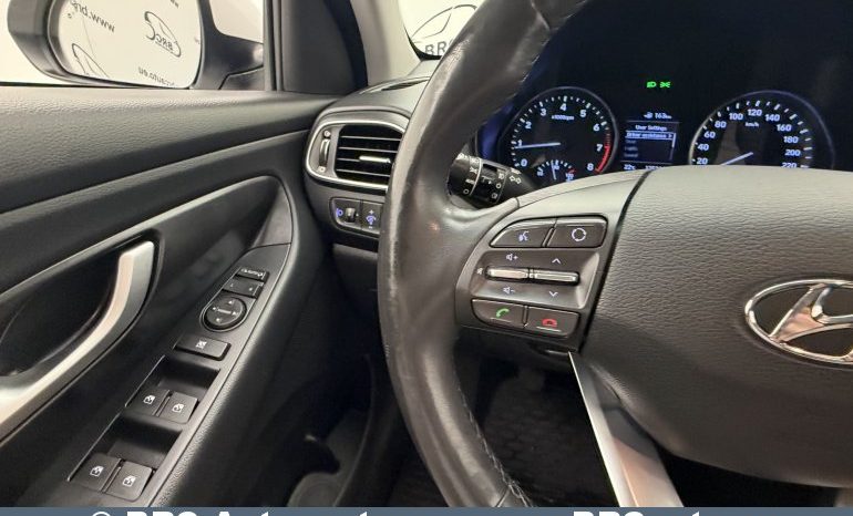 
								Hyundai i30 1.4 T-GDI 2018 full									