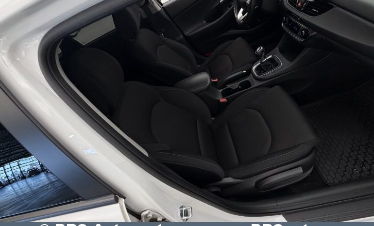 
								Hyundai i30 1.4 T-GDI 2018 full									