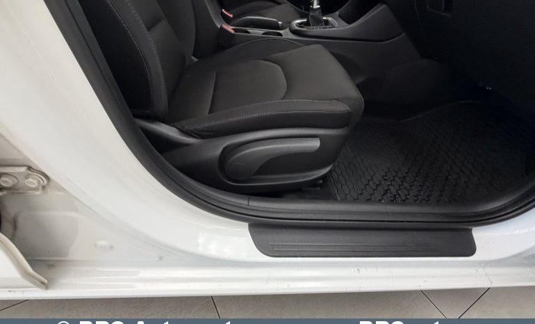 
								Hyundai i30 1.4 T-GDI 2018 full									