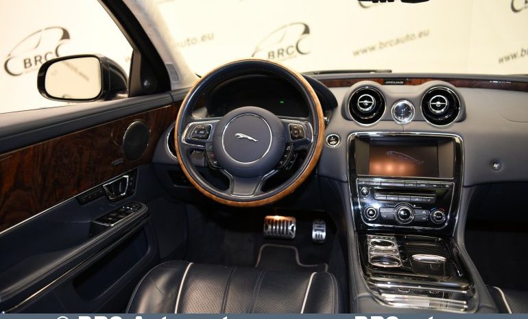 
								Jaguar XJ 3.0 V6 Automatas 2014 full									