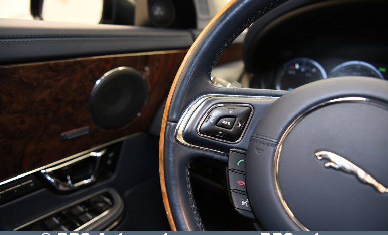 
								Jaguar XJ 3.0 V6 Automatas 2014 full									