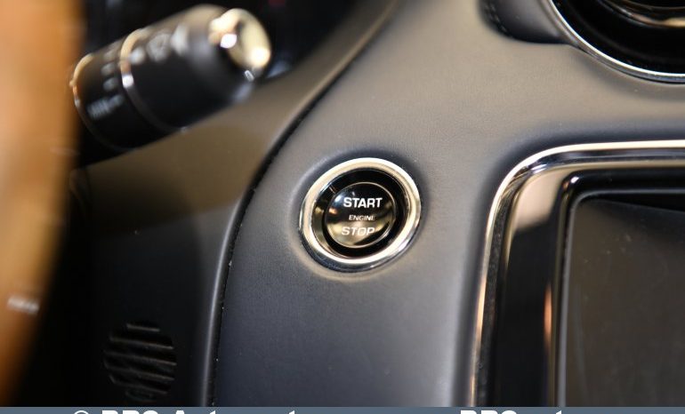 
								Jaguar XJ 3.0 V6 Automatas 2014 full									