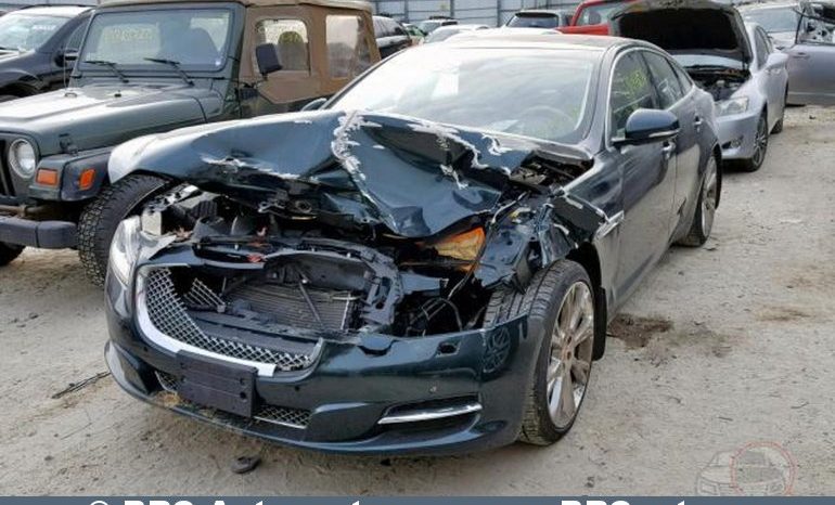 
								Jaguar XJ 3.0 V6 Automatas 2014 full									