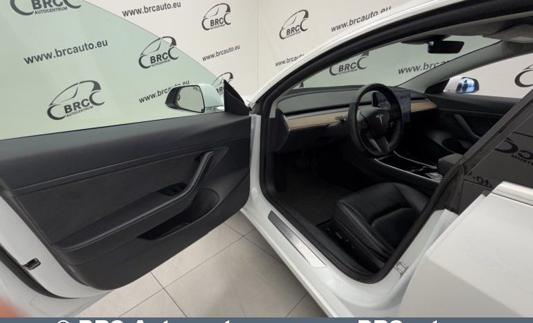 
								Tesla Model 3 Standart Plus 2020 full									