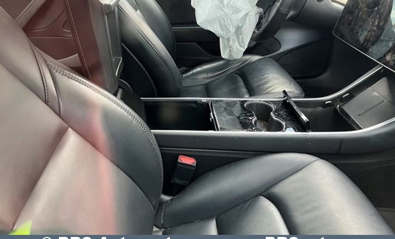 
								Tesla Model 3 Standart Plus 2020 full									