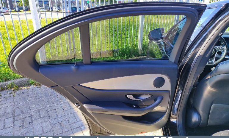 
								Mercedes-Benz E 220 d Automatas 2020 full									