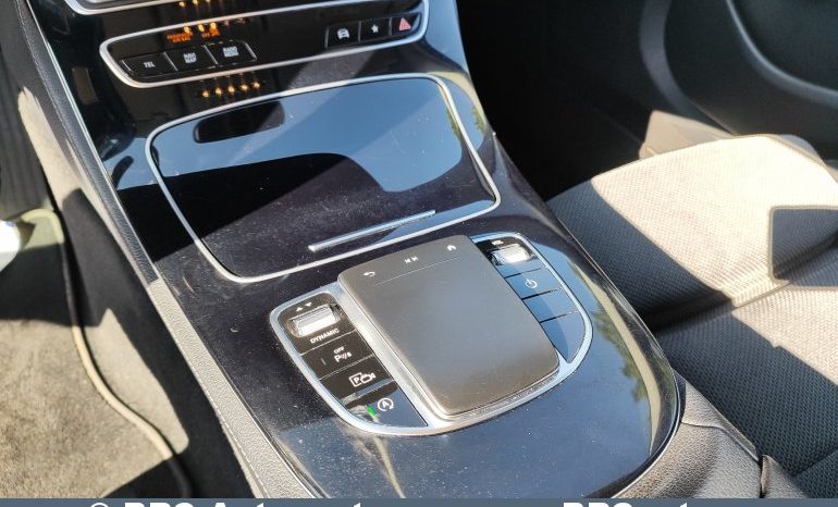 
								Mercedes-Benz E 220 d Automatas 2020 full									