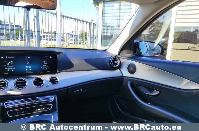 Mercedes-Benz E 220 d Automatas 2020