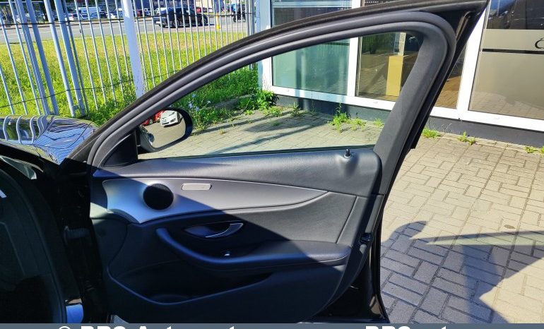 
								Mercedes-Benz E 220 d Automatas 2020 full									