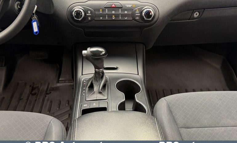 
								Kia Sorento V6 Automatas 2017 full									