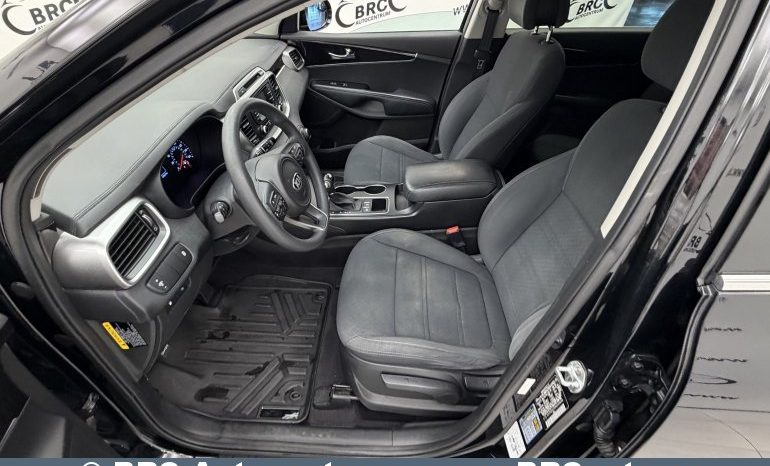 
								Kia Sorento V6 Automatas 2017 full									