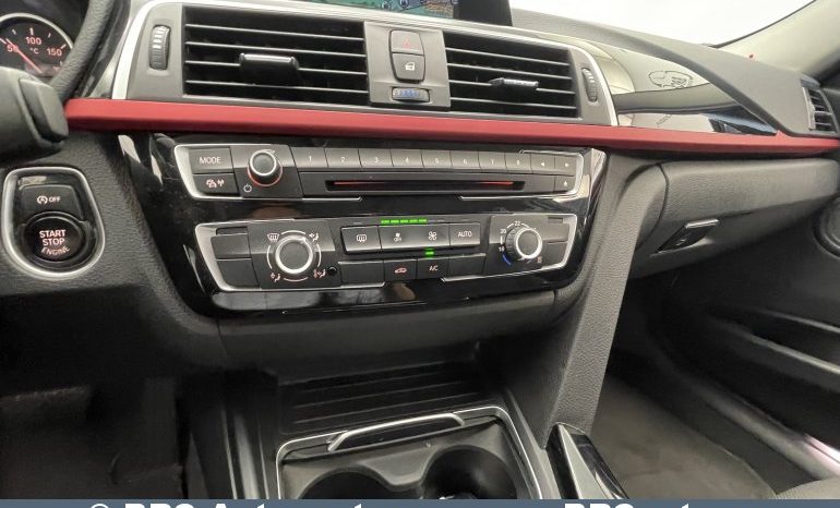 
								BMW 318 d Automatas 2015 full									