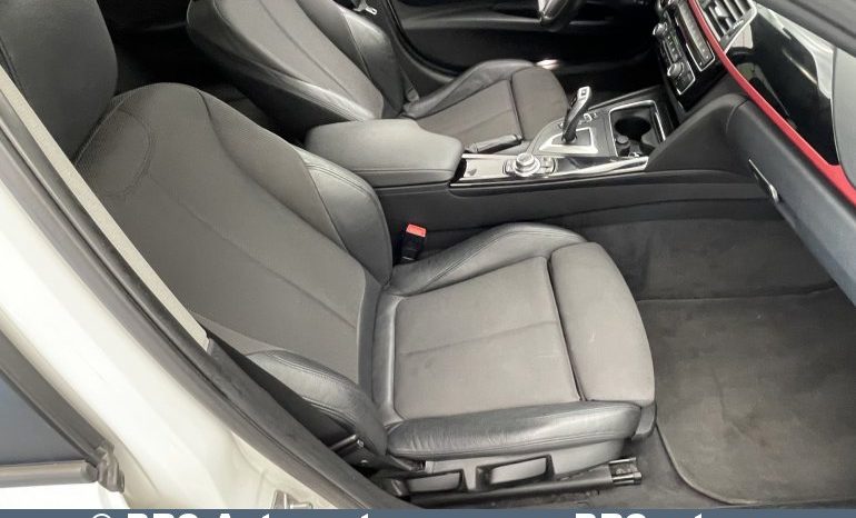 
								BMW 318 d Automatas 2015 full									