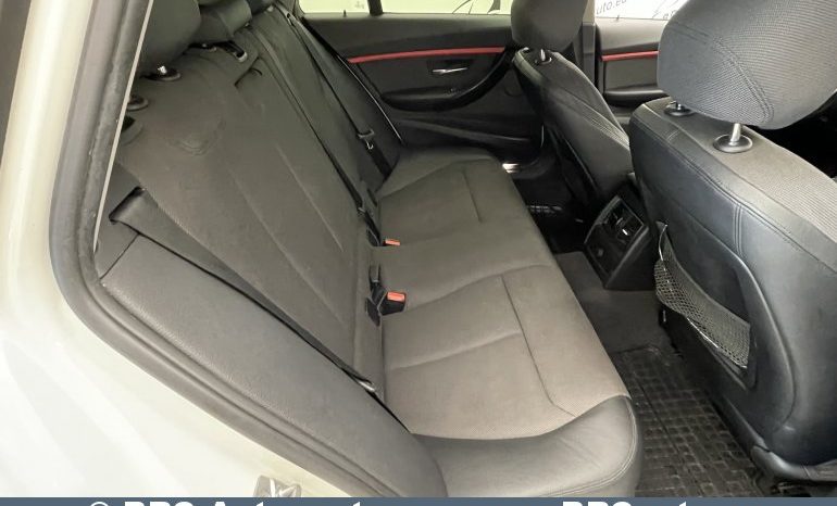 
								BMW 318 d Automatas 2015 full									