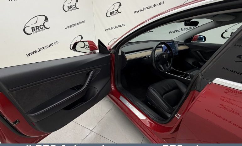 
								Tesla Model 3 Long Range Automatas 2018 full									