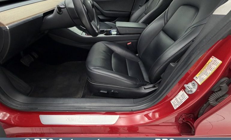 
								Tesla Model 3 Long Range Automatas 2018 full									