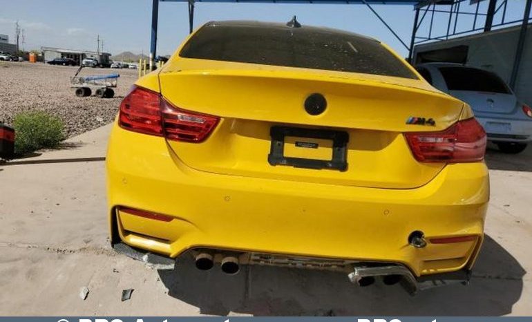 
								BMW M4 Automatas 2017 full									