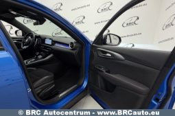 
										Alfa Romeo Tonale 1.5 Mild-Hybrid Speciale Automatas 2022 full									