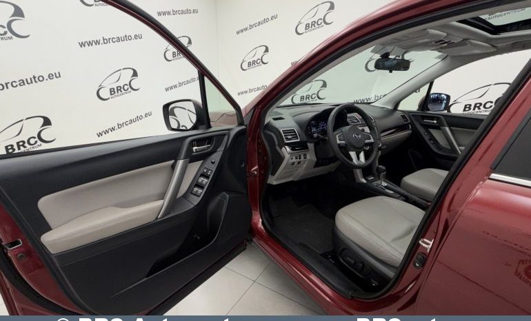 
								Subaru Forester 2.5 PZEV AWD Limited Automatas 2017 full									