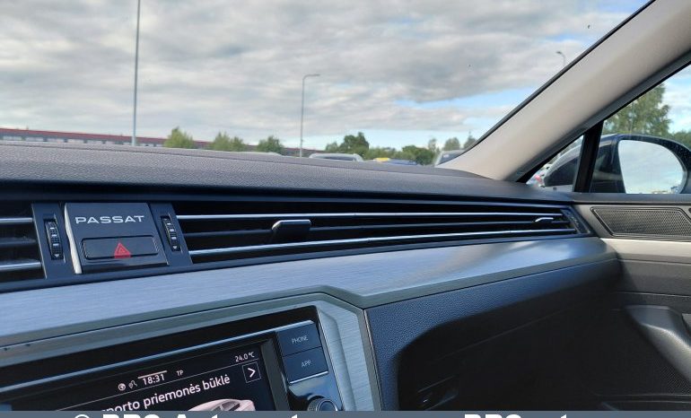 
								Volkswagen Passat 1.5 TSI Automatas 2020 full									