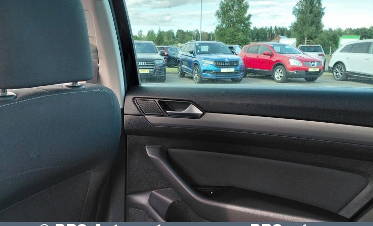 
								Volkswagen Passat 1.5 TSI Automatas 2020 full									