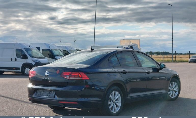 
								Volkswagen Passat 1.5 TSI Automatas 2020 full									