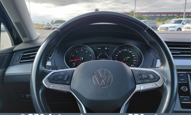 
								Volkswagen Passat 1.5 TSI Automatas 2020 full									