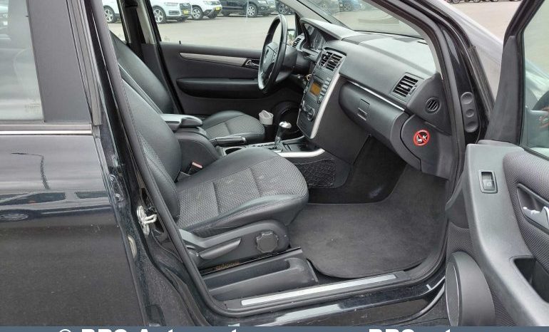 
								Mercedes-Benz B 180 2.0CDI Automatas 2011 full									