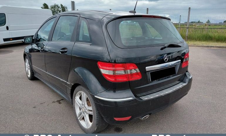 
								Mercedes-Benz B 180 2.0CDI Automatas 2011 full									
