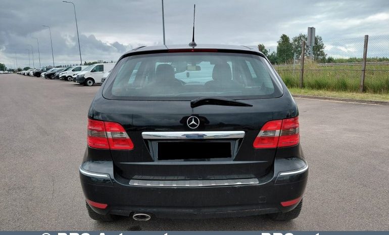 
								Mercedes-Benz B 180 2.0CDI Automatas 2011 full									