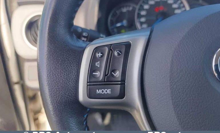 
								Toyota Yaris 1.5 Hybrid ECVT Lounge Automatas 2013 full									