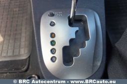 
										Toyota Yaris 1.5 Hybrid ECVT Lounge Automatas 2013 full									