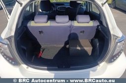 
										Toyota Yaris 1.5 Hybrid ECVT Lounge Automatas 2013 full									