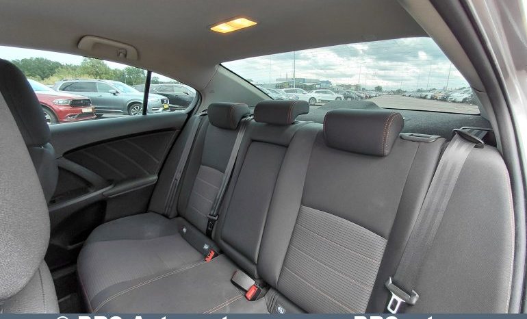 
								Toyota Avensis 1.8 Automatas 2018 full									