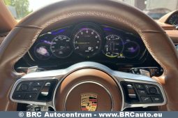 
										Porsche Panamera 4 E-Hybrid Plug-In Sport Turismo 2017 full									