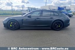 
										Porsche Panamera 4 E-Hybrid Plug-In Sport Turismo 2017 full									