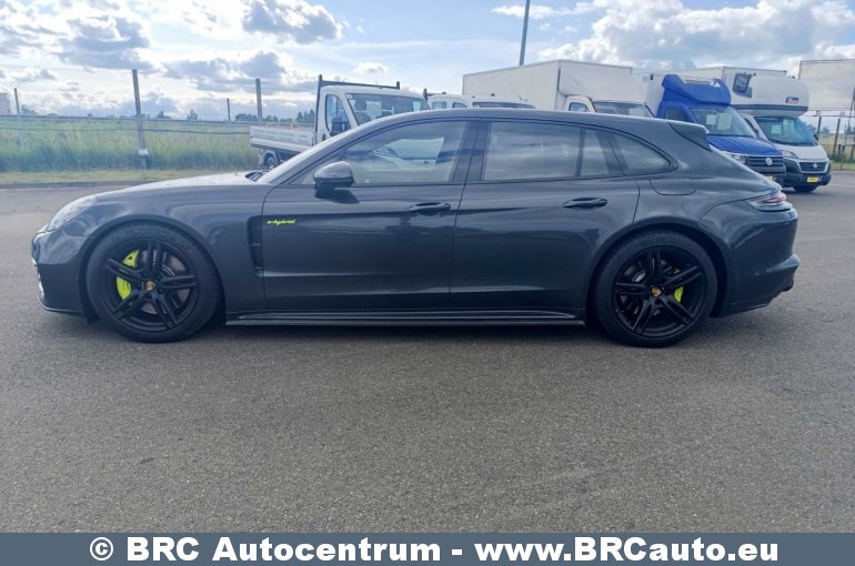 Porsche Panamera 4 E-Hybrid Plug-In Sport Turismo 2017