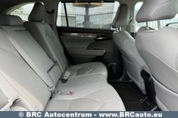 
										Toyota Highlander 2.5 Hybrid AWD e-CVT Automatas 2021 full									