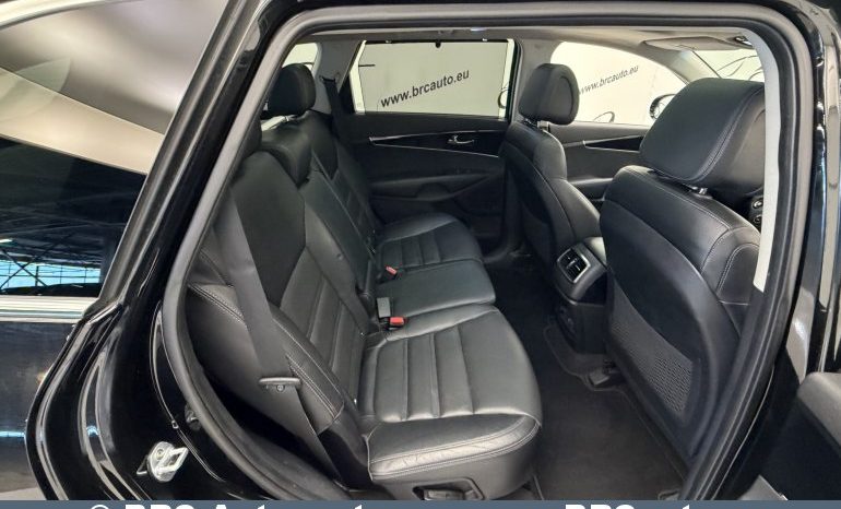 
								Kia Sorento 2.2 CRDi Automatas 2016 full									