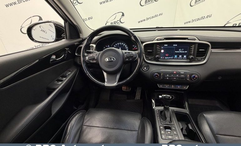 
								Kia Sorento 2.2 CRDi Automatas 2016 full									