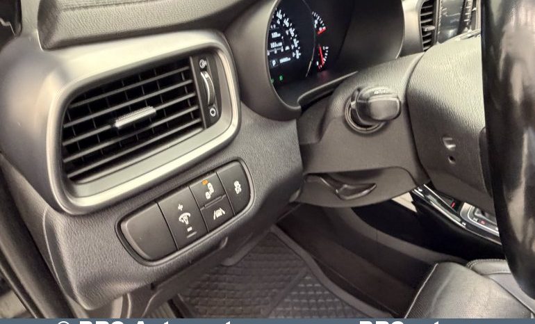 
								Kia Sorento 2.2 CRDi Automatas 2016 full									
