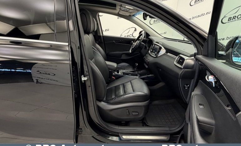 
								Kia Sorento 2.2 CRDi Automatas 2016 full									